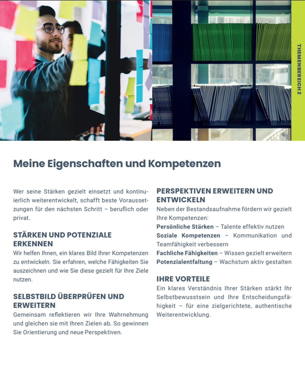 Ein Mann überzeugt ein Paar in einem Büro