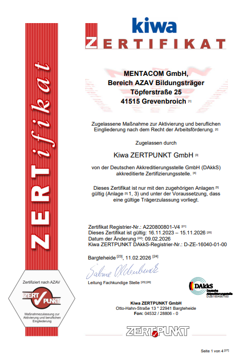 Ein Mann überzeugt ein Paar in einem Büro